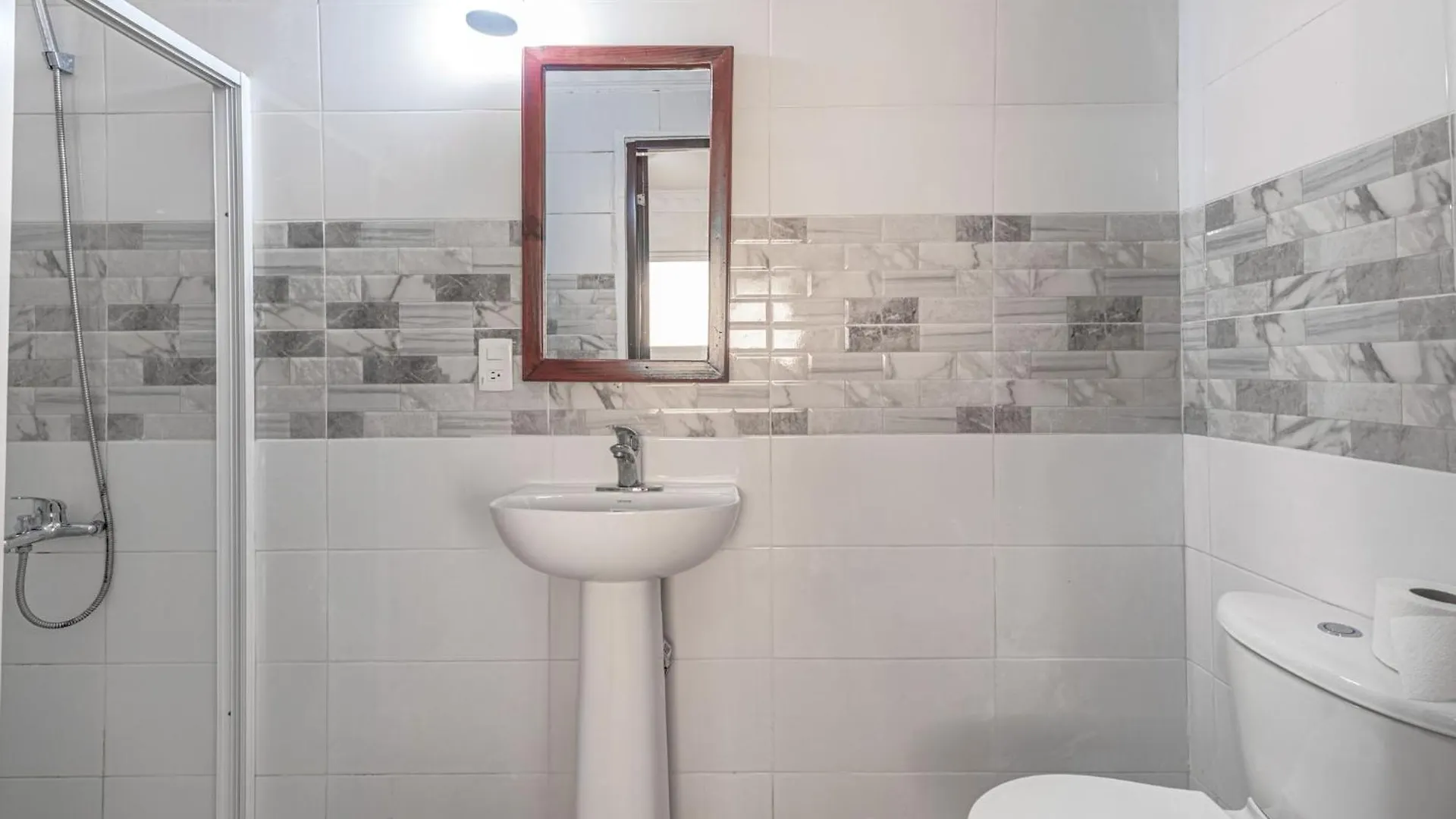 Serene Guest Double Room In Santo Domingo Este, Dominican Republic 0*, La Viva